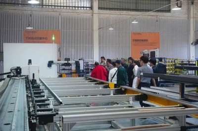 享裕安門窗2023年年度收官財(cái)富加盟峰會(huì)收官_10